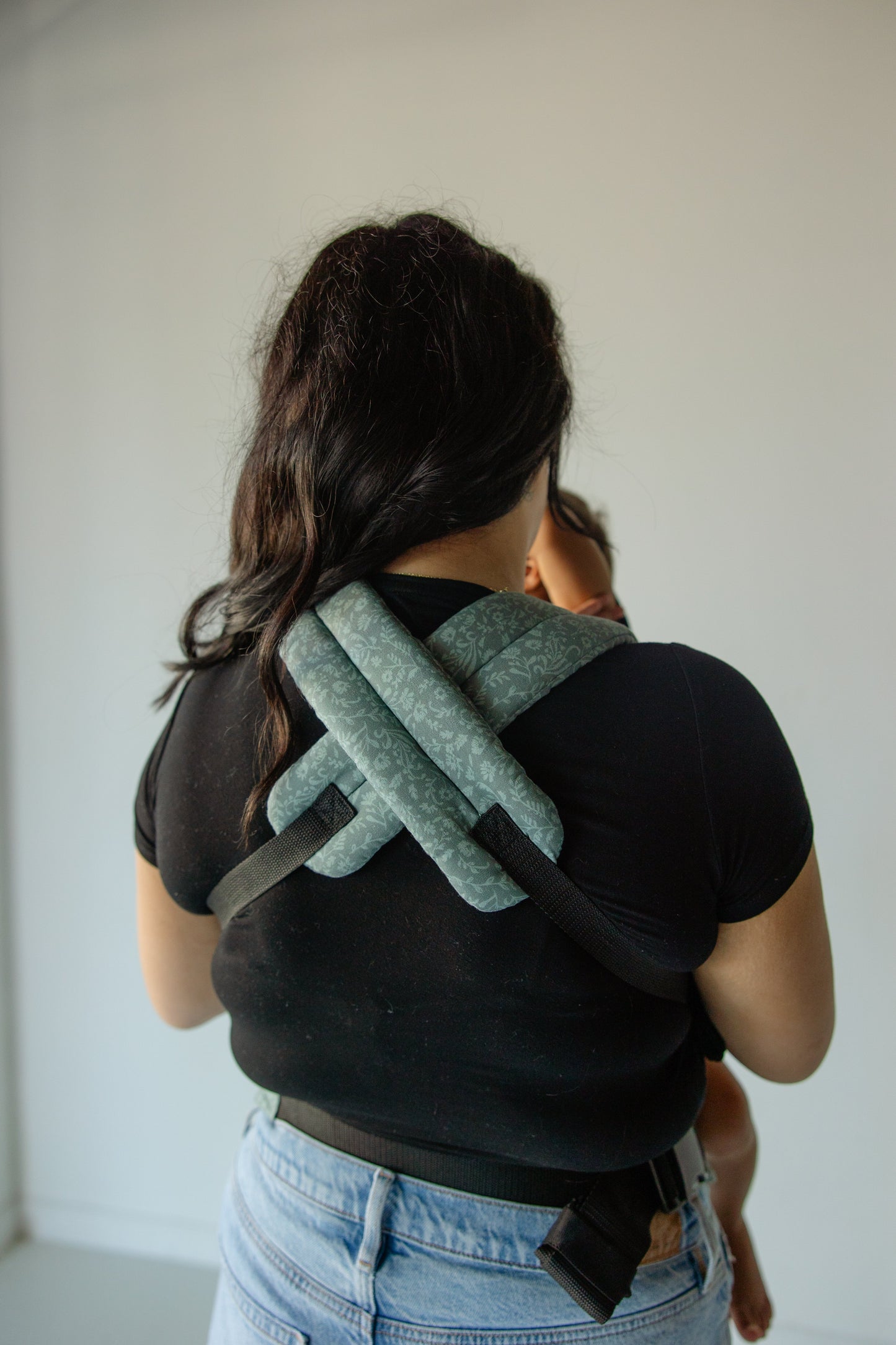 Monroe x Coco Bloom Carrier