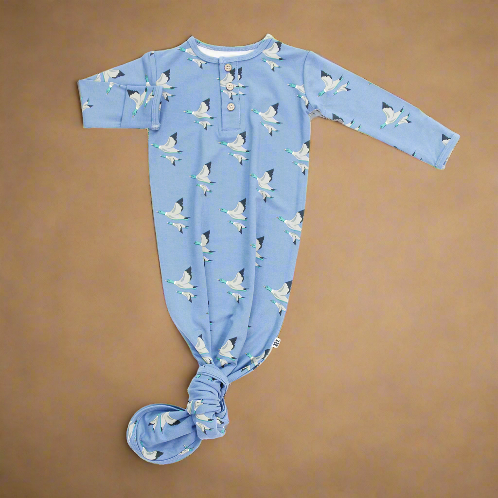 Elmer Fudd Knotted Gown