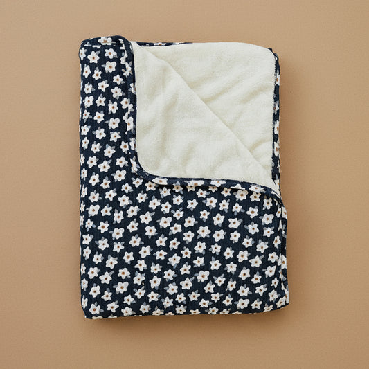 Navy Daisy Bamboo Fleece Quilt
