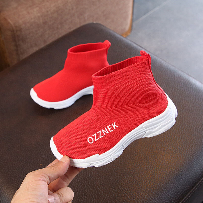 Kids’ Slip-On Sneakers – Lightweight, Flexible & Anti-Slip