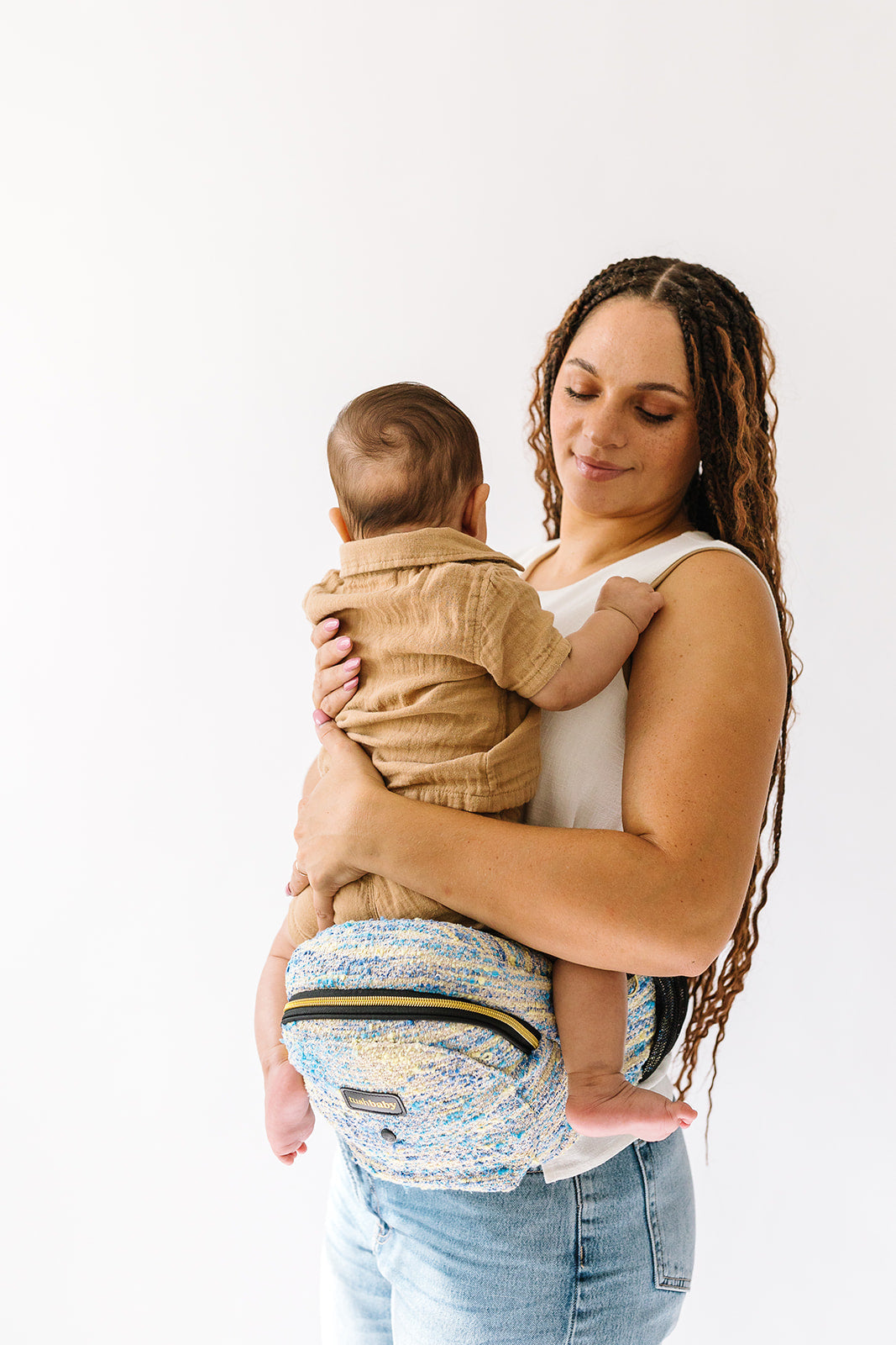 The Tushbaby Hip Carrier