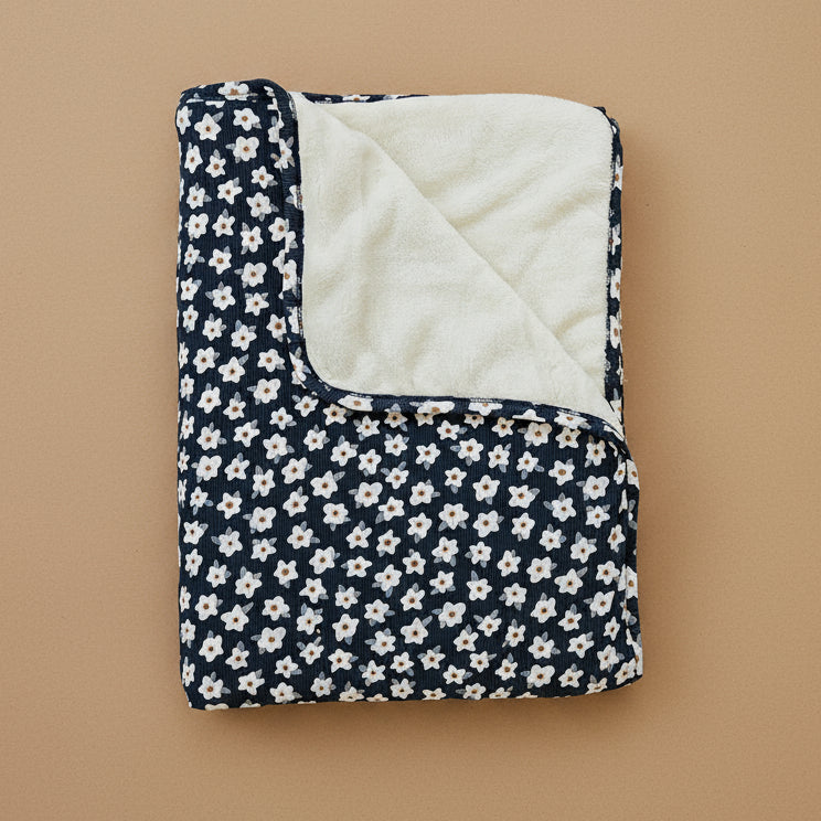 Navy Daisy Bamboo Fleece Quilt